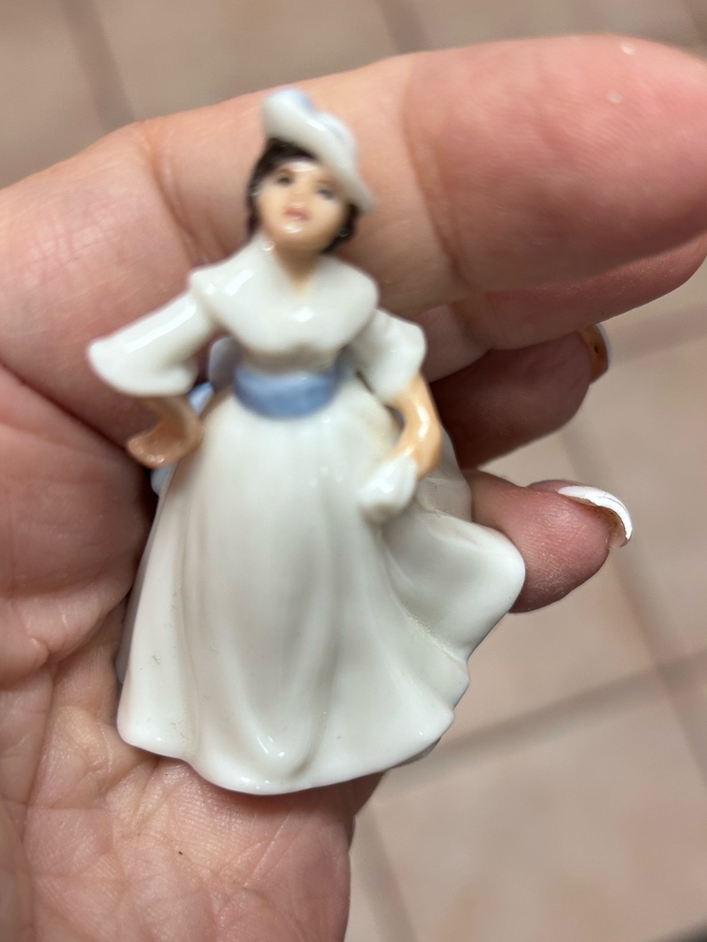 Porcelain Lady Brooch in White with Light Blue Accents
